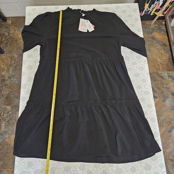 LuLaRoe Dress Size L Anabelle Black Button Back Unlined - Picture 5 of 10